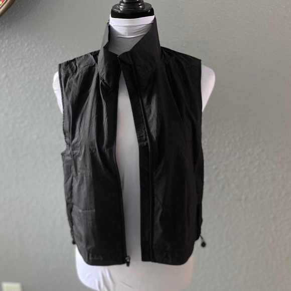 Banana Republic Black Explorer Vest - Picture 1 of 13